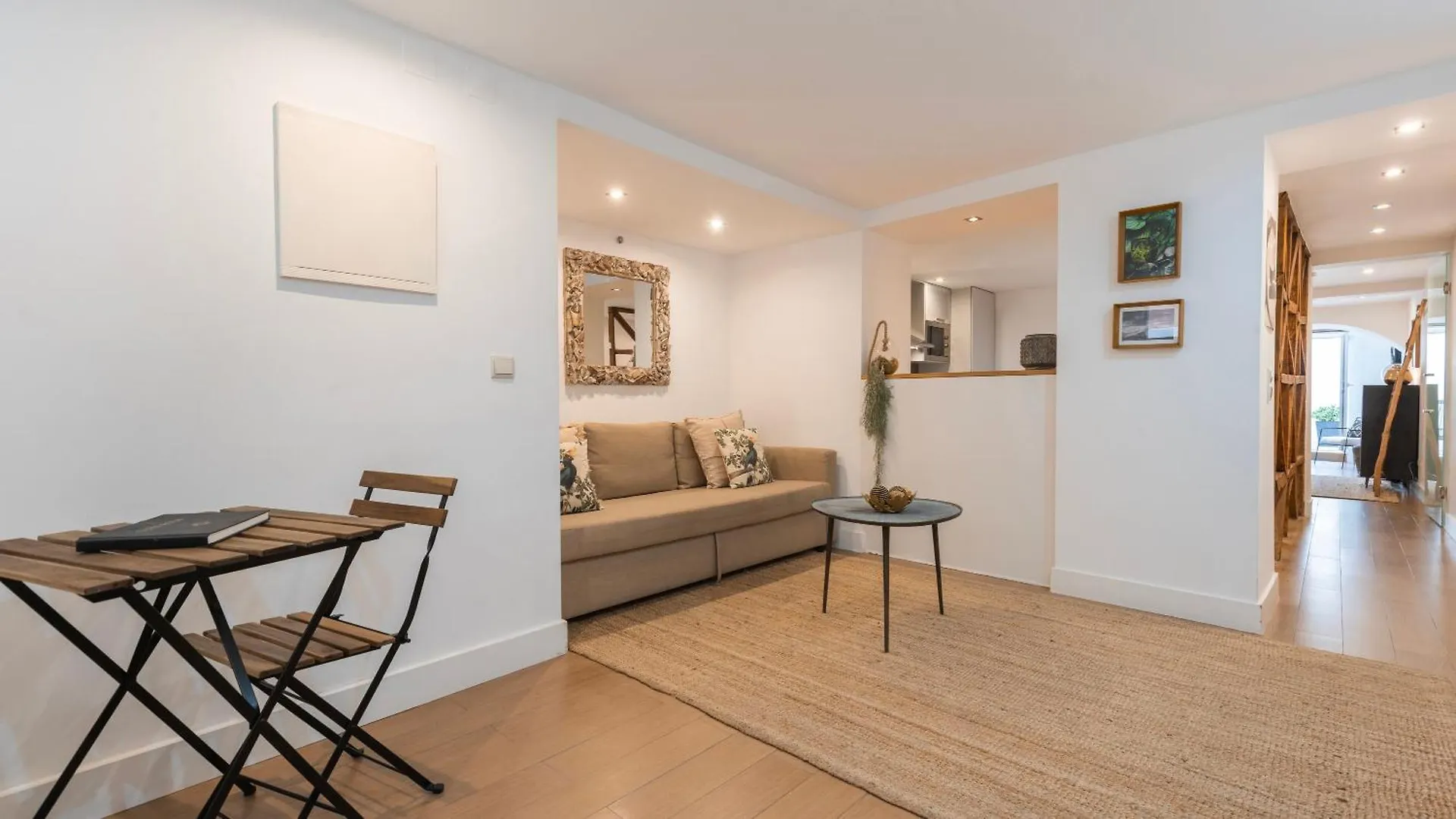 Apartment 1Bdr With Terrace In Alfama Centre By Lovelystay Lissabon Portugal