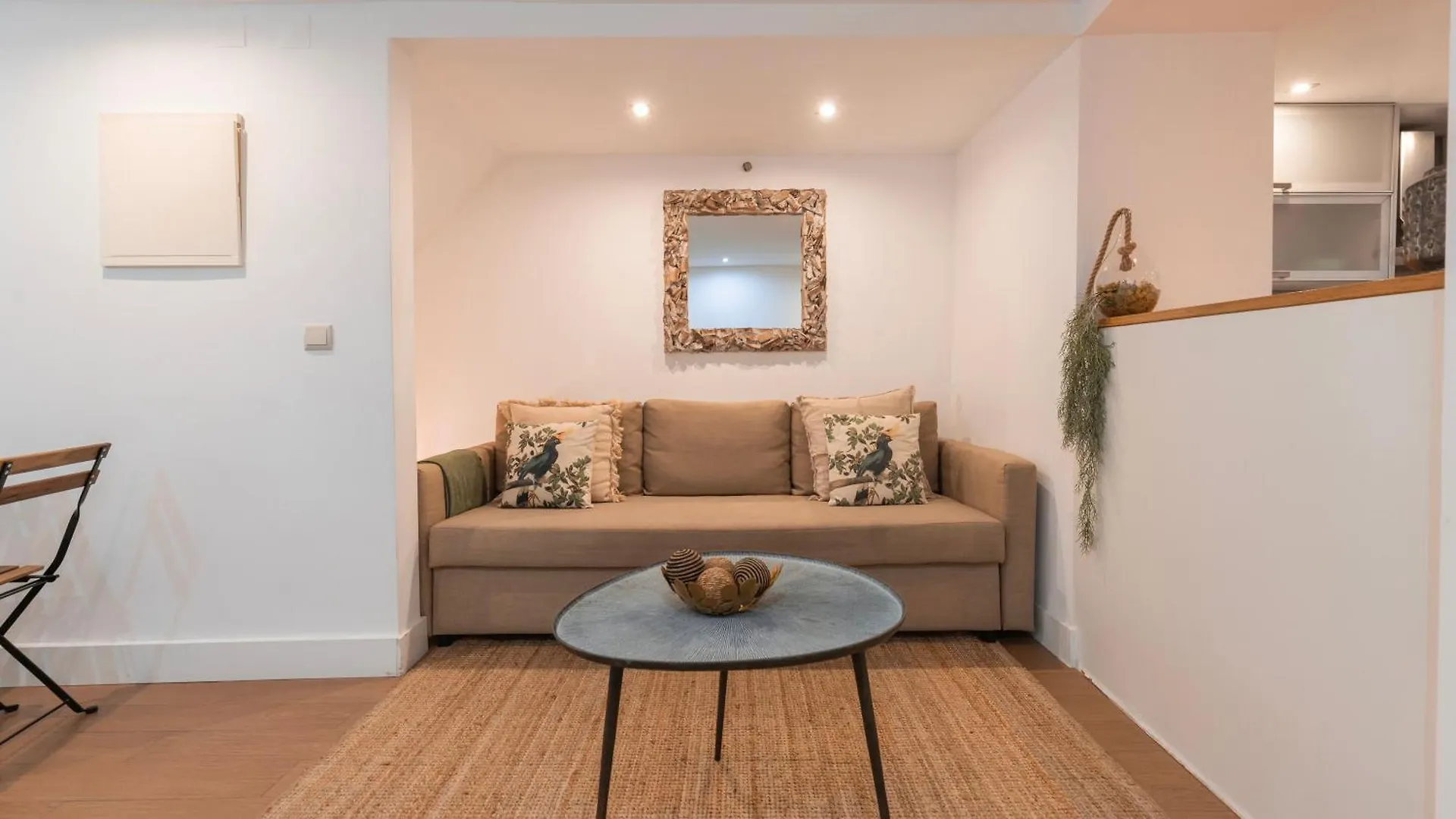 Apartment 1Bdr With Terrace In Alfama Centre By Lovelystay Lissabon